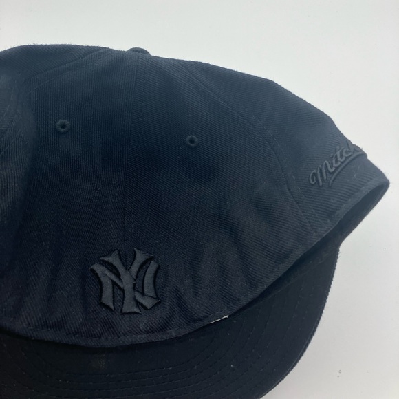 Vintage Yankees Hat Size 7 3/4 
Mitchell & Ness Cooperstown Collection - Picture 3 of 6